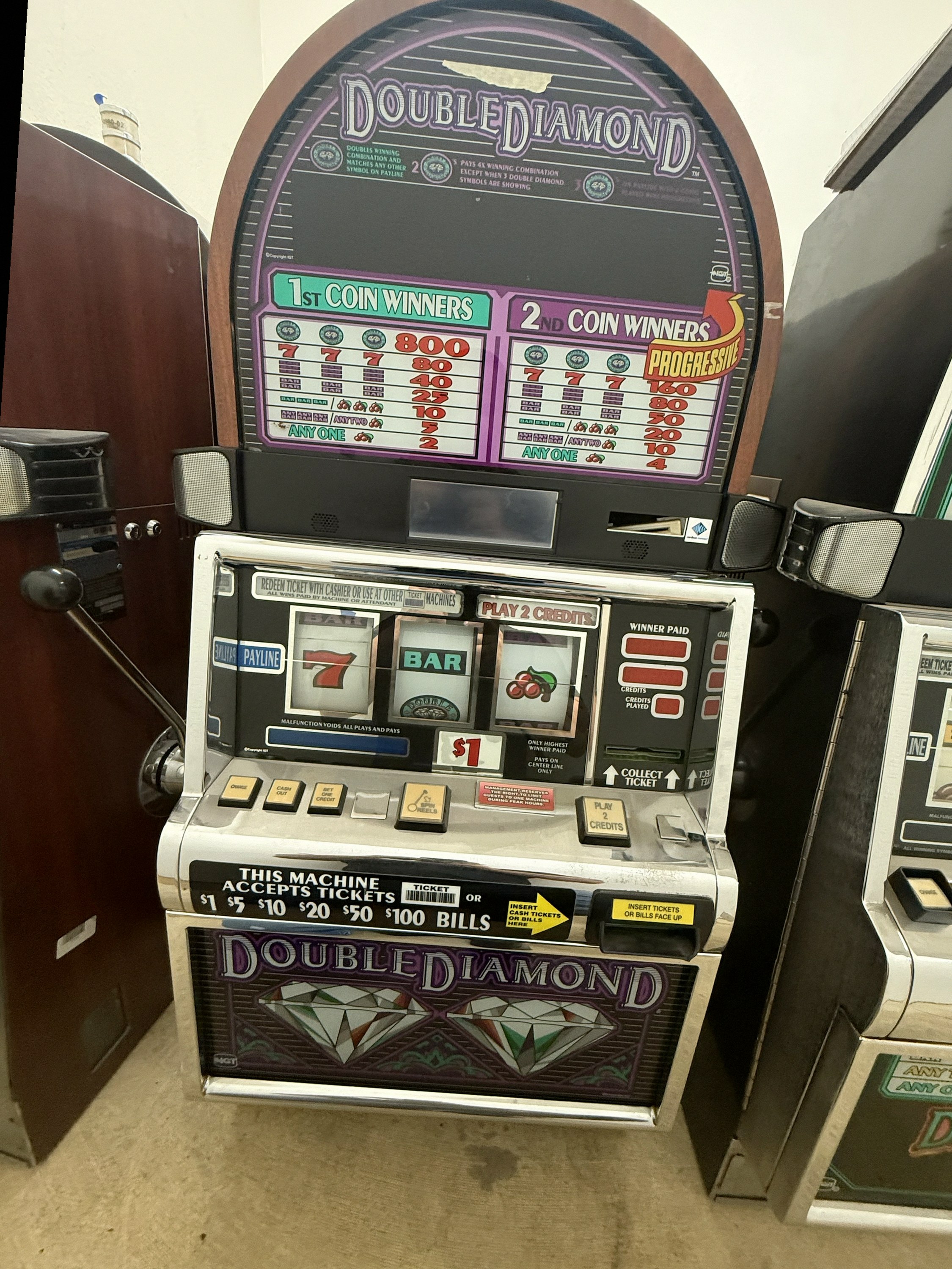 IGT Reel Spinner Double Diamond