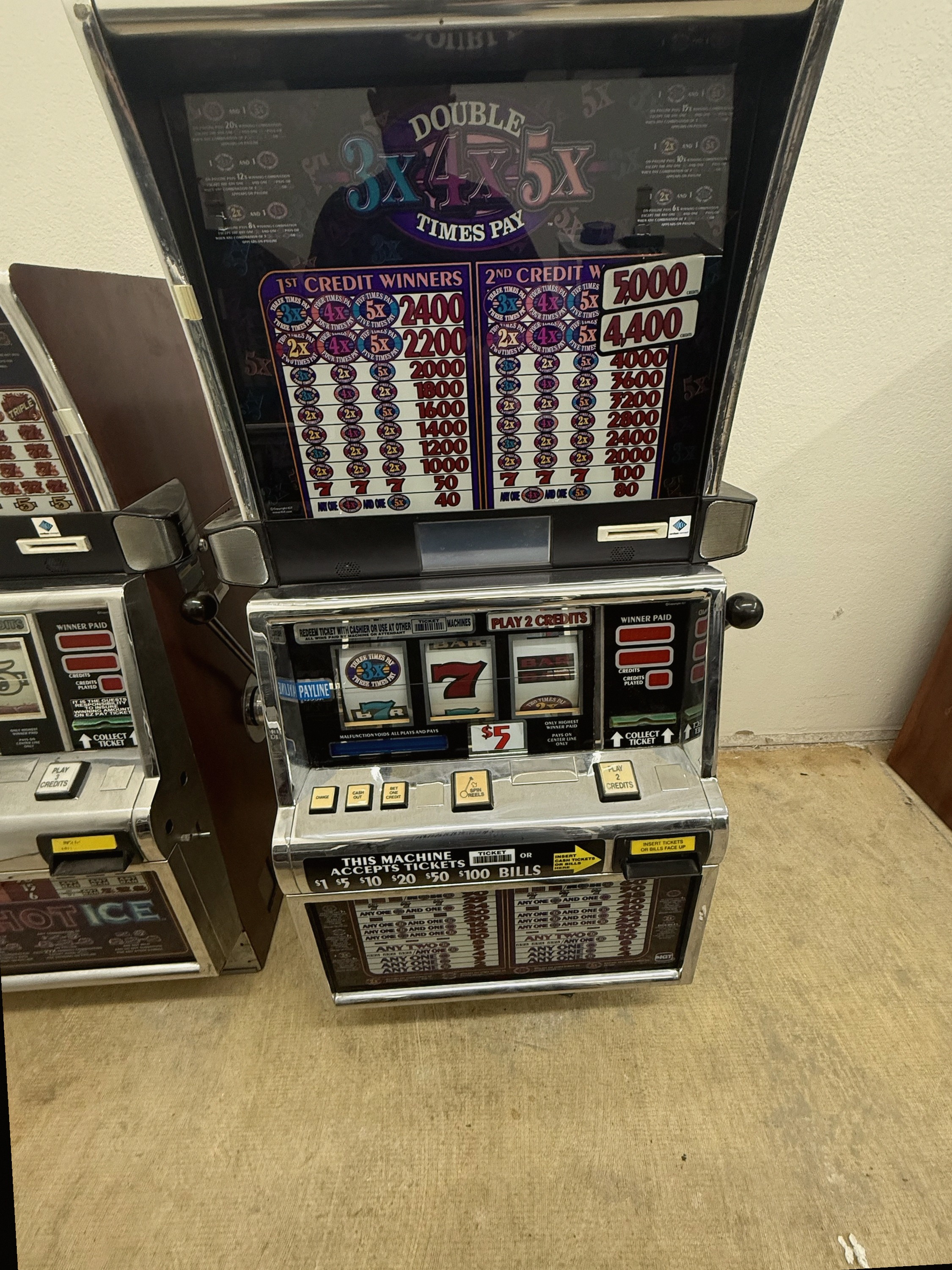 IGT S2000 Reel Spinner Double 3x4x5x Times Pay